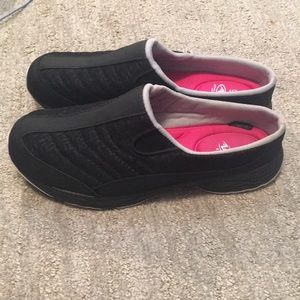 Athletic Works Slip ons memory foam